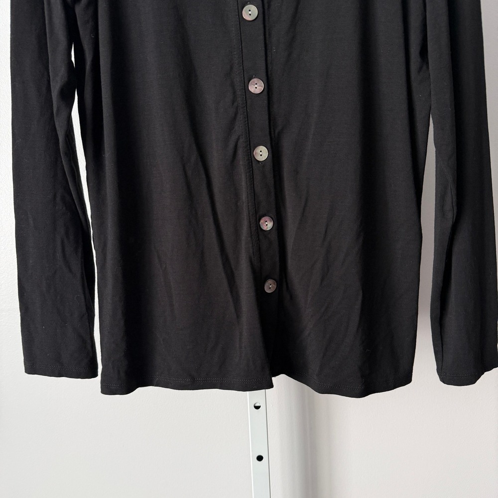 J. Jill S Black Cardigan Top Long Sleeve Button Preppy Classic Minimalist - Picture 3 of 6